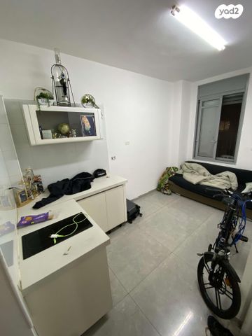 דו משפחתי, ניקנור 15, קטמונים, ירושלים