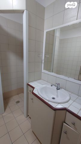 דירה, עזרא 6, שעריים, רחובות