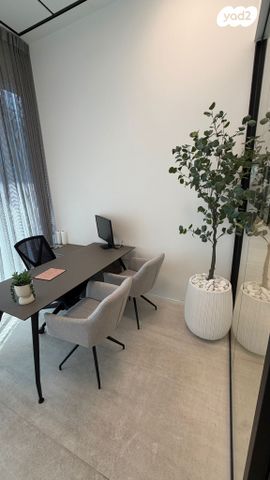 משרדים, העמית יצחק 5, מב"ת מערב, אזור תעשייה חדש, ראשון לציון