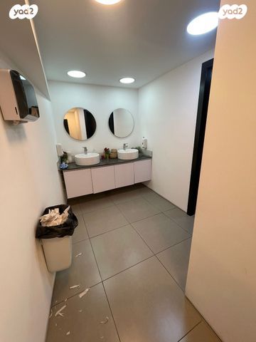 משרדים, הירקון 323, נמל תל אביב, תל אביב יפו