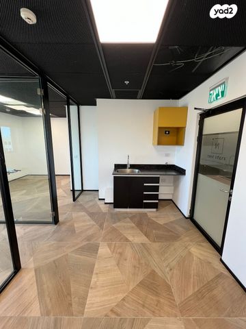 משרדים, נח מוזס 2, מב"ת מערב, אזור תעשייה חדש, ראשון לציון