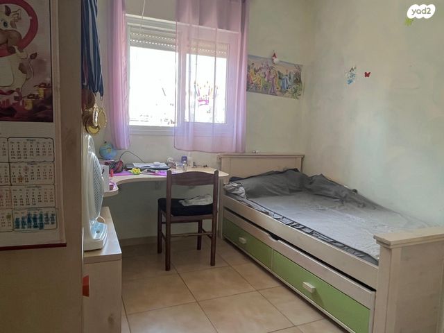 דירה, כובשי החרמון 17, שעריים, רחובות