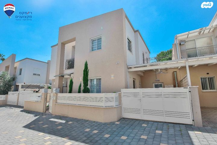 בית פרטי/ קוטג', מרכז פרדס חנה, פרדס חנה כרכור