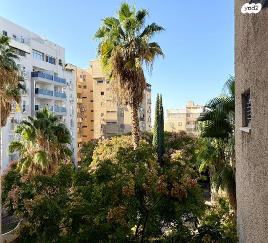 דירה, הנשיא הראשון 40, א' / צפון מזרח העיר, רחובות