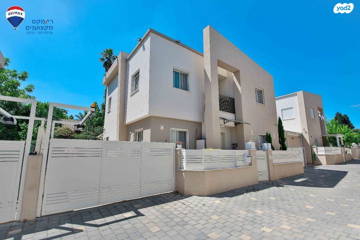 בית פרטי/ קוטג', מרכז פרדס חנה, פרדס חנה כרכור