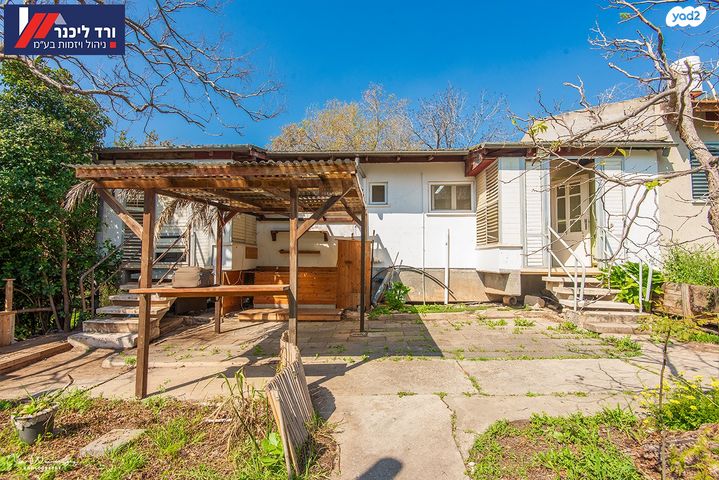 דו משפחתי, גיניגר, גיניגר