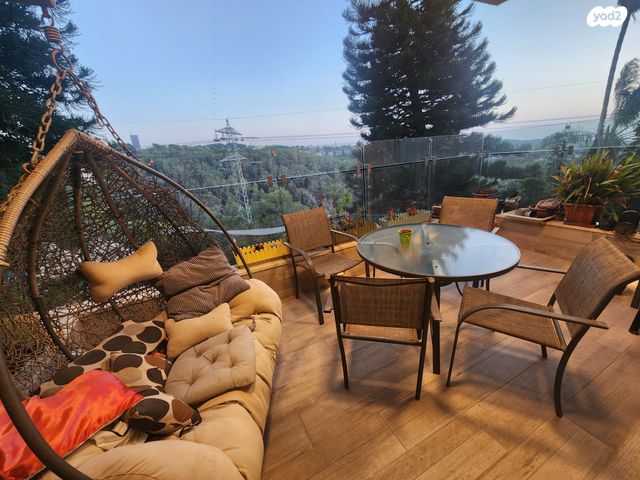 דירת גן, רמת גולדה, חיפה