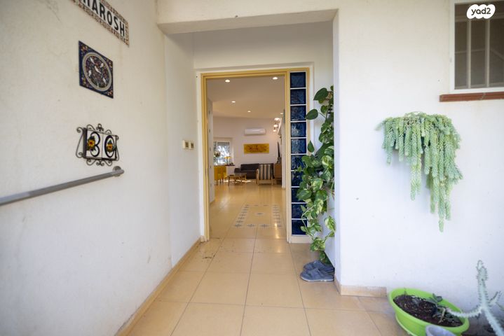 דו משפחתי, עתלית