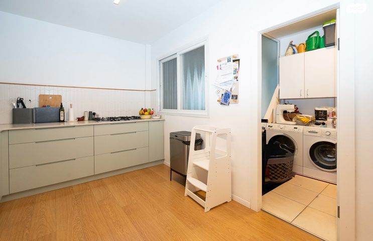 דירה, ש"י עגנון, הרצליה הירוקה, נווה עובד, הרצליה