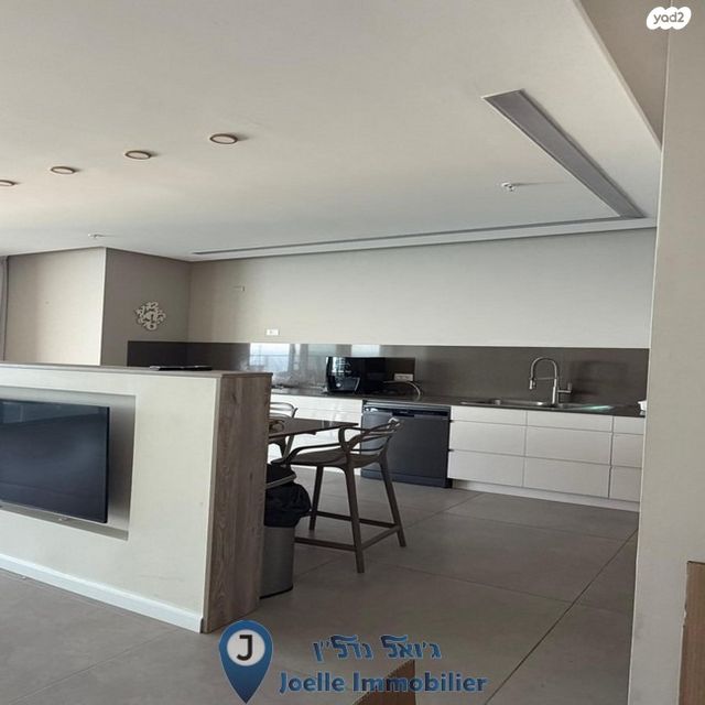 דירה, דוד המלך 8, צפון מערב מרכז העיר, נתניה