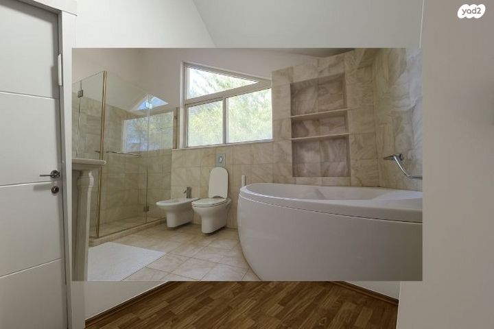 בית פרטי/ קוטג', סביון