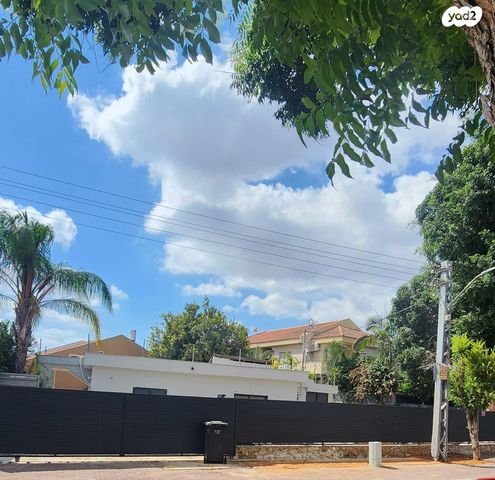 בית פרטי/ קוטג', הפלמ"ח, קרית שמחה, ראשון לציון