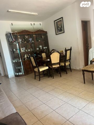 דירת גן, חלמית, יפו ד', גבעת התמרים, תל אביב יפו