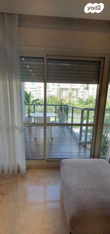 דירה, שדרות לוי אשכול, הגוש הגדול, רמת אביב החדשה, נופי ים, תל אביב יפו