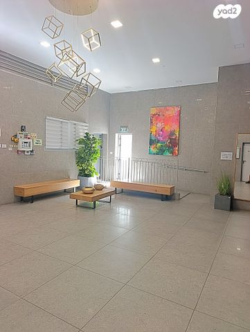 דירה, פלמ"ח, אבני חן, רחובות