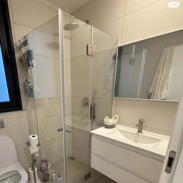 גג/ פנטהאוז, בן סרוק, הצפון החדש - כיכר המדינה, תל אביב יפו