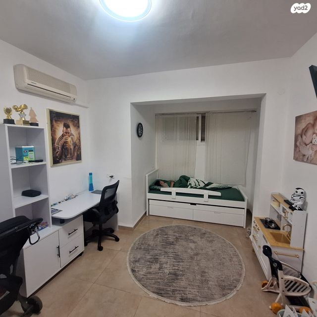 דירת גן, שדרות ביאליק, קרית ים  א', קרית ים