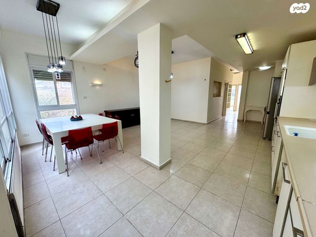 דירה, כרמל צרפתי, חיפה