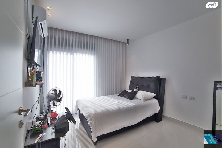 בית פרטי/ קוטג', נאות יהודית ונווה ארזים, חולון