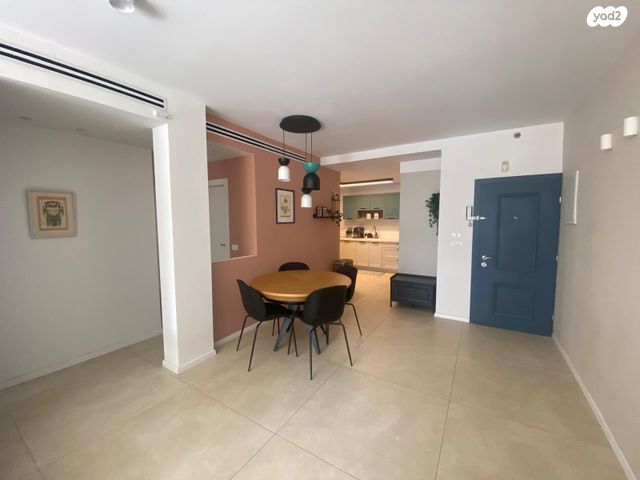 דירה, יגאל אלון, מרכז, הרצליה