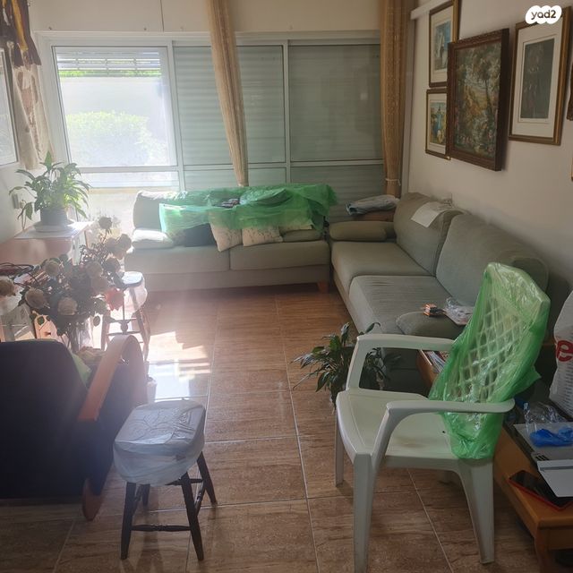 דירת גן, התל, אפק, קרית ביאליק