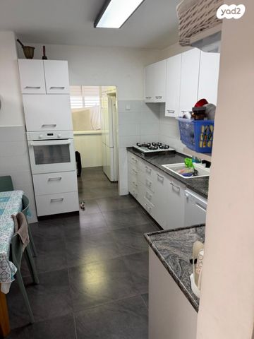 דירה, מרדכי פופל, קדמת ראשון, ראשון לציון