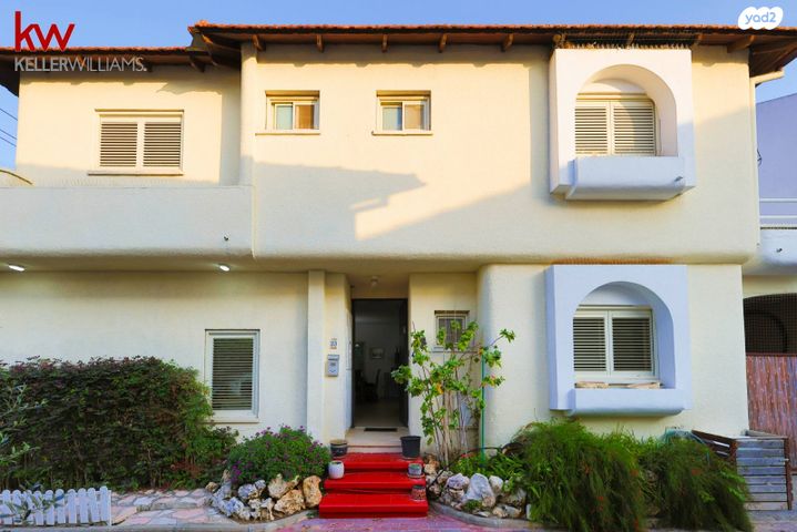 בית פרטי/ קוטג', רעננה