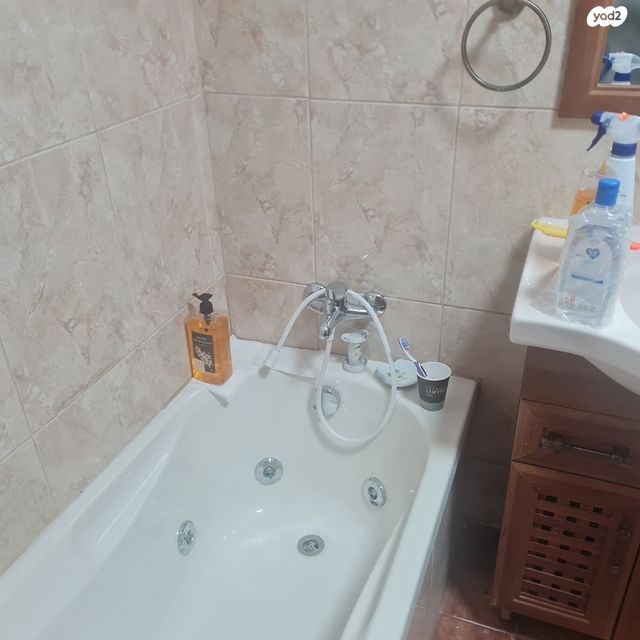 דירת גן, התל, אפק, קרית ביאליק