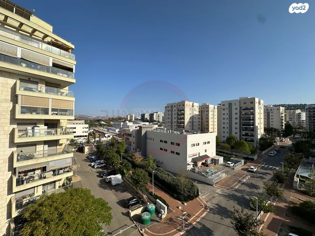 דירה, דבורה הנביאה, רובע יזרעאל סביוני העמק, עפולה