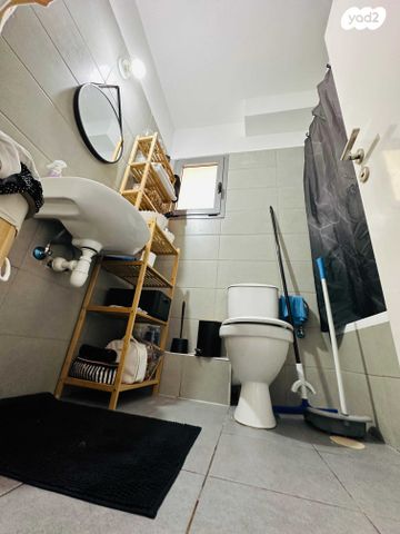 דירה, נצר חזני, נתיבות