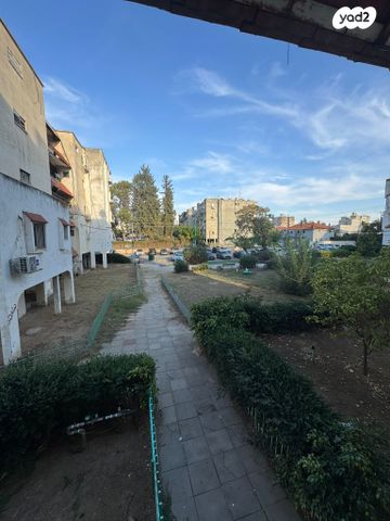 דירה, אילת 9, גבעת הזיתים, פסגת לוד, לוד