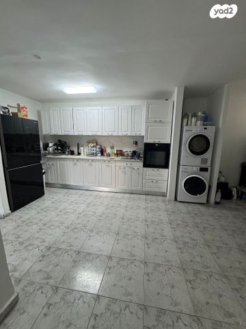 דירה, אילת 9, גבעת הזיתים, פסגת לוד, לוד