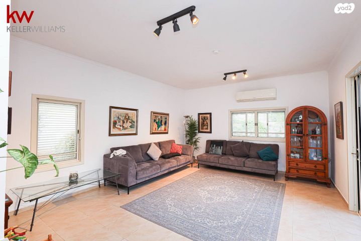 בית פרטי/ קוטג', רעננה