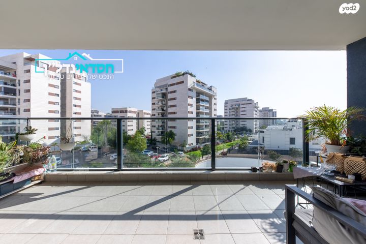 דירה, הרשת, נאות רבין, יבנה