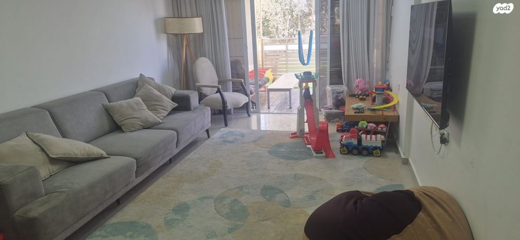 דירת גן, רפאל קלצ'קין, נווה מנחם, באר שבע