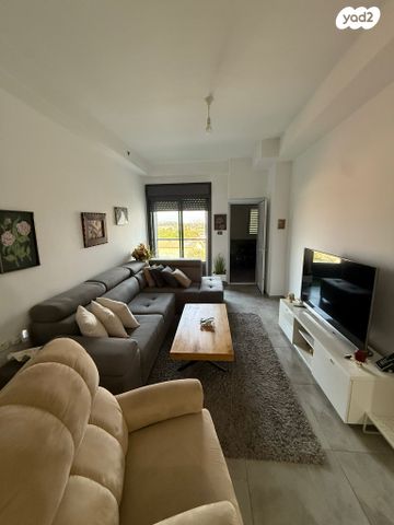 דירה, הפרטיזנים, נווה עמל, הרצליה