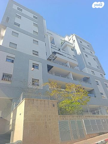 דירה, פלמ"ח, אבני חן, רחובות