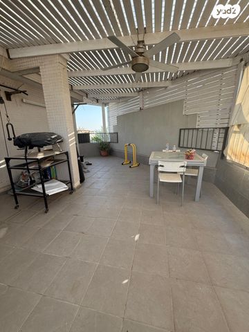 דירה, צמרות, גני אביב, לוד