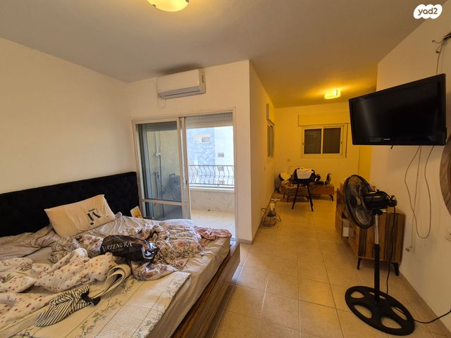 דירה, לח"י, שיכון עובדים, טבריה