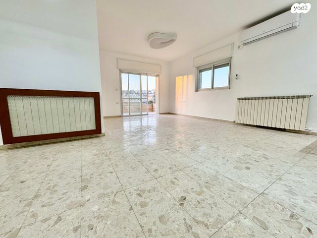 דירה, מקור חיים, מקור חיים, ירושלים