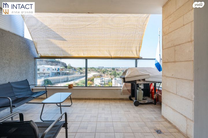 דירה, גפן, החורש, חריש