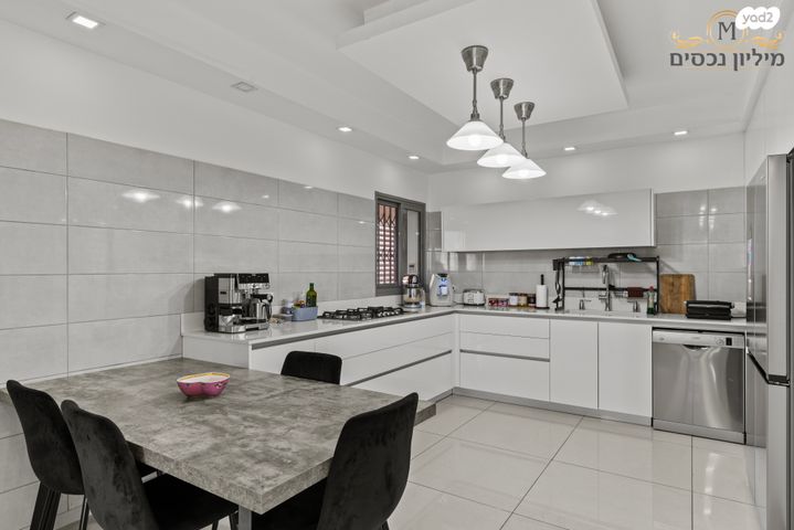 דירה, זבולון המר, קרית הלאום, ראשון לציון