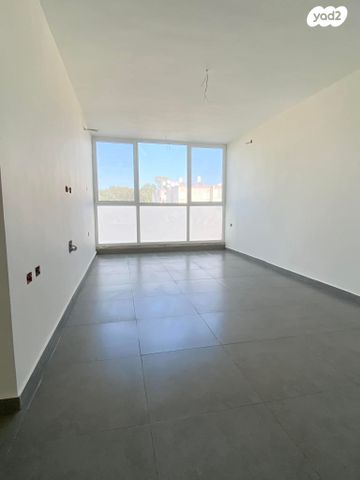 דירה, פרדס חנה כרכור