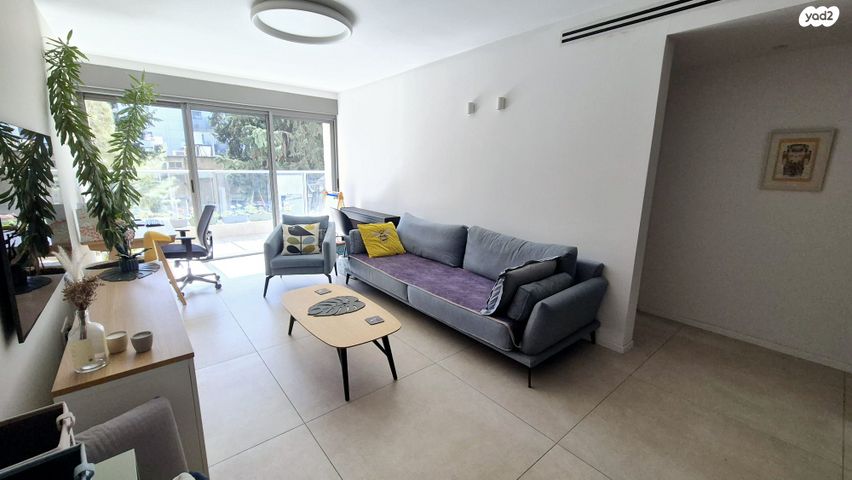 דירה, יגאל אלון, מרכז, הרצליה