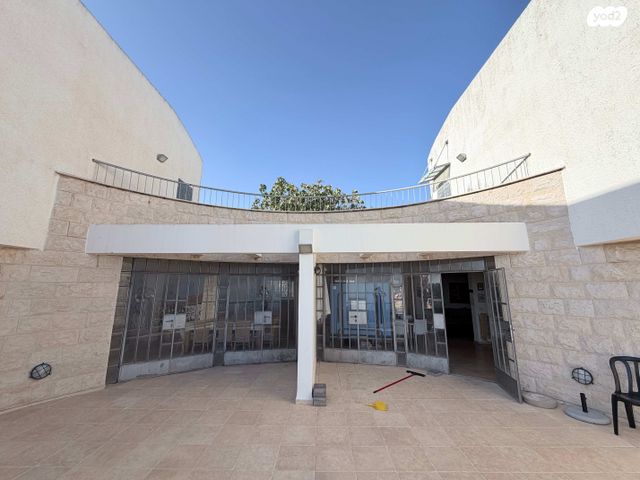 דו משפחתי, נוף העמק, צפת