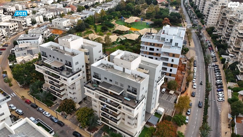 דירה, קדימה צורן