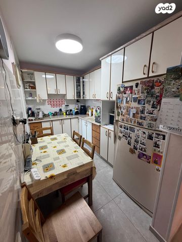 דירה, צמרות, גני אביב, לוד