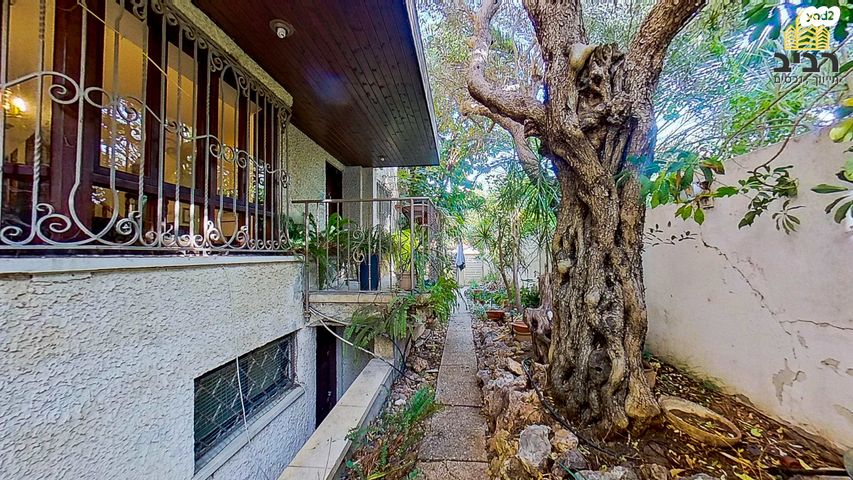 דו משפחתי, אוסישקין 19, ד' / מערב מרכז העיר, רחובות