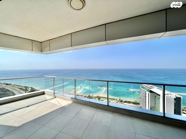 דירה, יוסף לפיד 3, גלי הים, נתניה