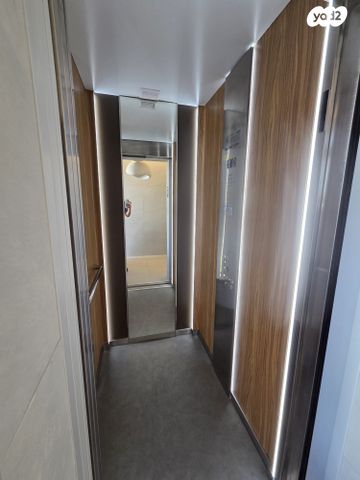 גג/ פנטהאוז, קרית טבעון